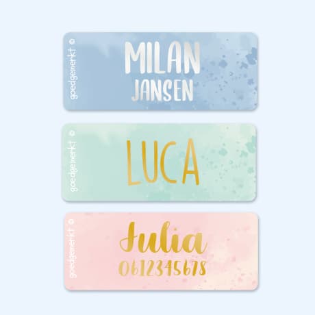 Kleine aquarel naamstickers met goud/zilver